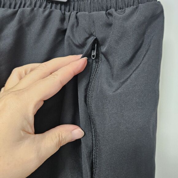 NWT Adidas AeroReady Shorts Men's 2XL BLK Zip Pocket Running Performance HF7204 - Picture 5 of 9